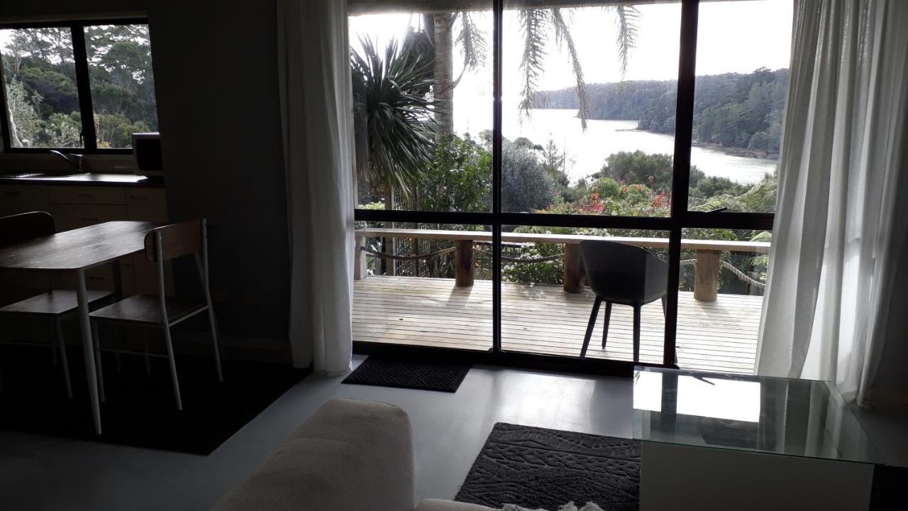 Pipiroa Bay Russell